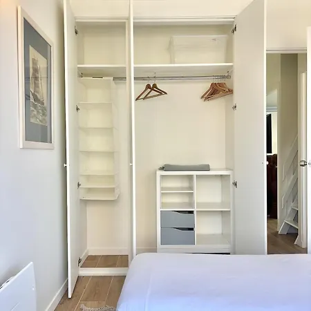 דירה Le Ponant Duplex 3 Bedrooms, 1 Extra, Sea View, Sunset, Parking דוביל