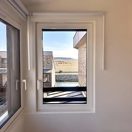 Le Ponant Duplex 3 Bedrooms, 1 Extra, Sea View, Sunset, Parking * דוביל